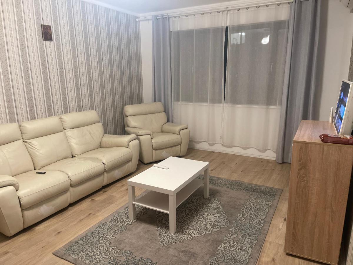 Greenfield Baneasa Apartment In Букурещ Екстериор снимка